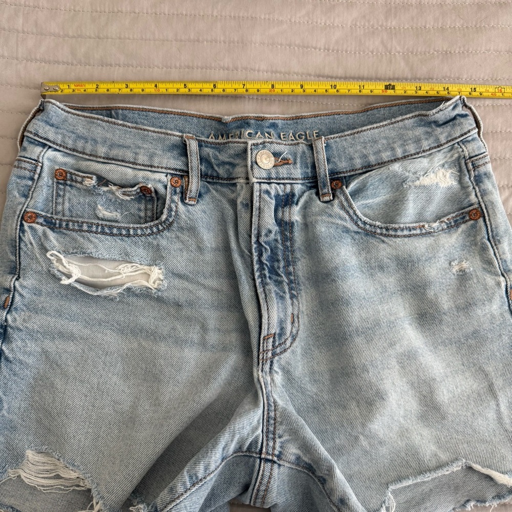 American Eagle Distressed Denim Shorts - Picture 5 of 6